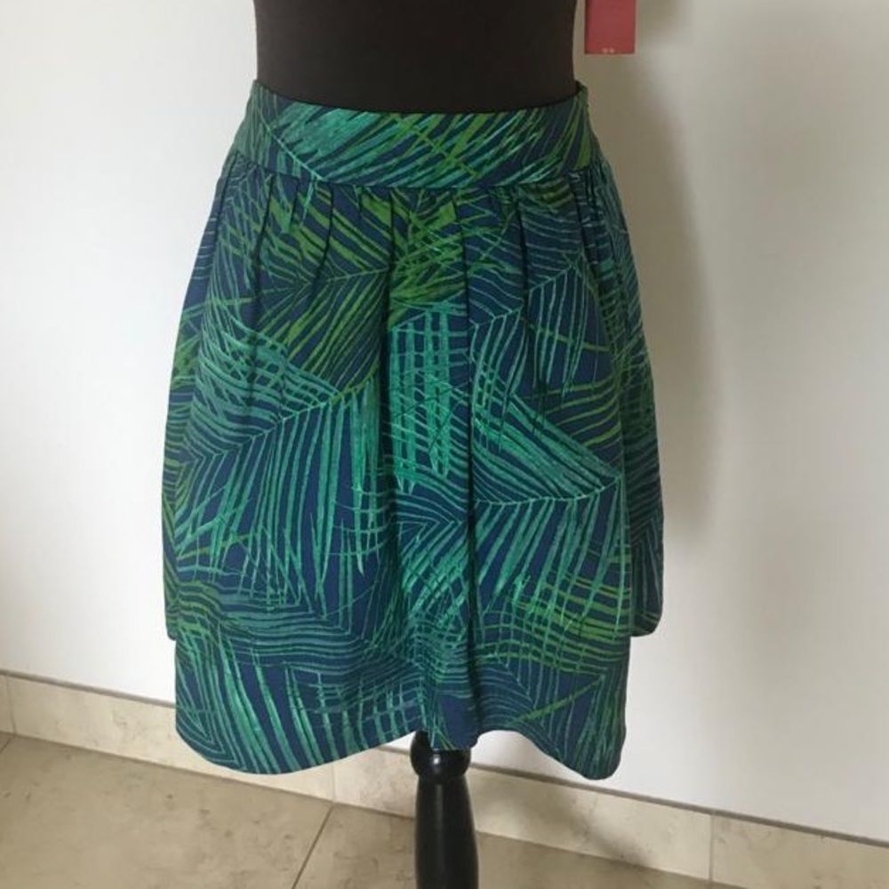 🌴Banana Republic 🌴 skirt size 10